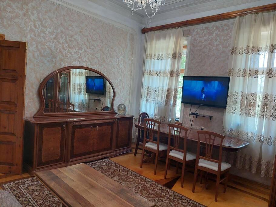 Centr Flat Apartment ทาชเคนต์ ภายนอก รูปภาพ